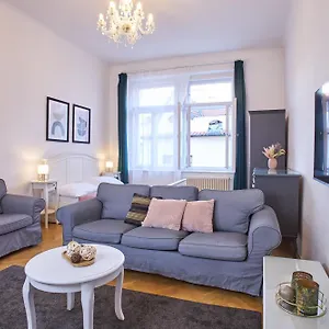 4* Lejlighedshotel Charles Bridge Premium